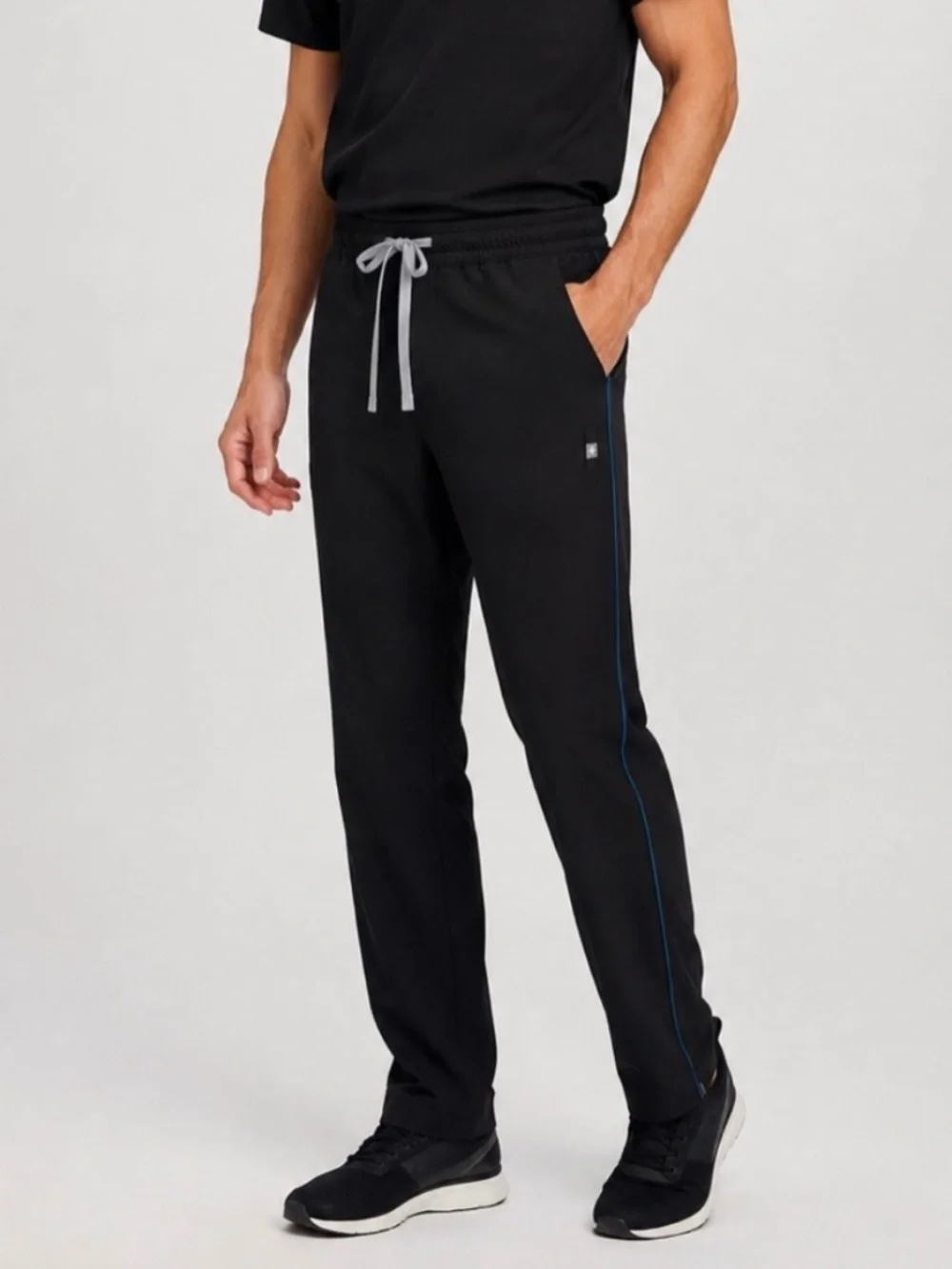NWT Figs classic contrast Cambridge pant M - B71